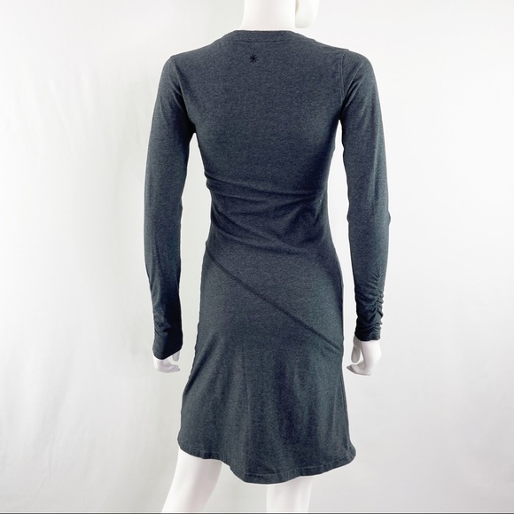 Athleta Size XXS Charcoal Gray Long Sleeve SUNBURST Dress Stretch - Picture 8 of 10